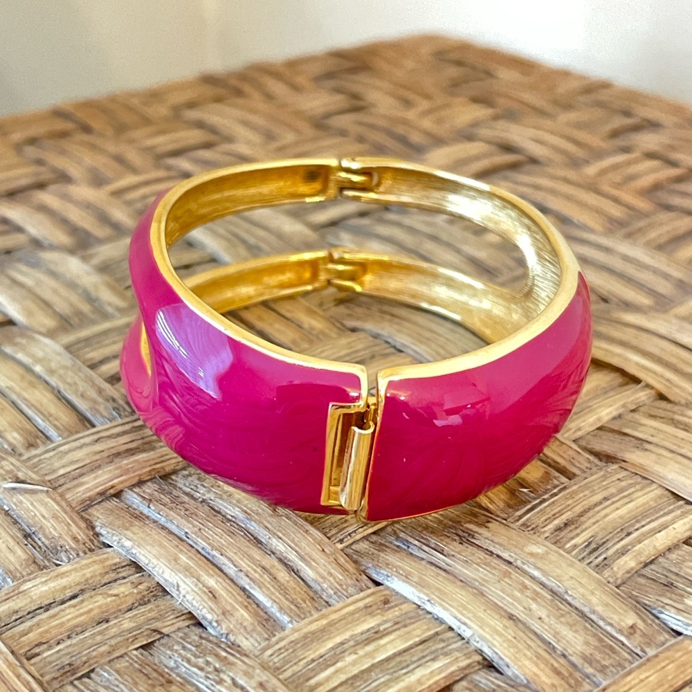 Vintage Monet Gold and Pink Clamper Bangle Bracelet - Picture 5 of 13